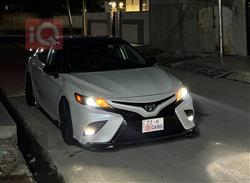 تۆیۆتا کامری